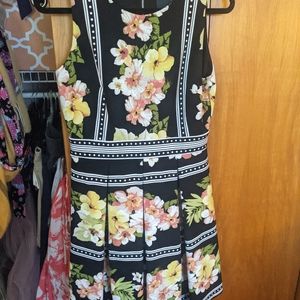 Floral Gabby Sky Interview Dress - Size 8